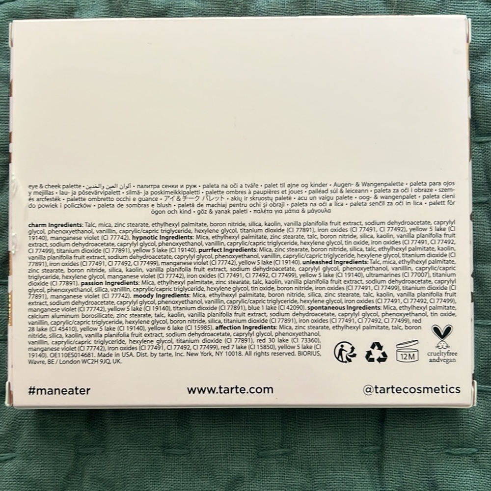 Tarte Maneater Passion Eye and Cheek Palette - Picture 2 of 4